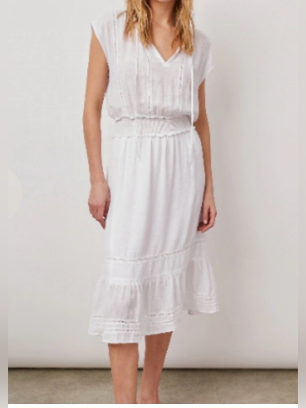 Rails Ashlyn White Linen Lace Smocked Waist Midi Dress M Workwear Resort wear
